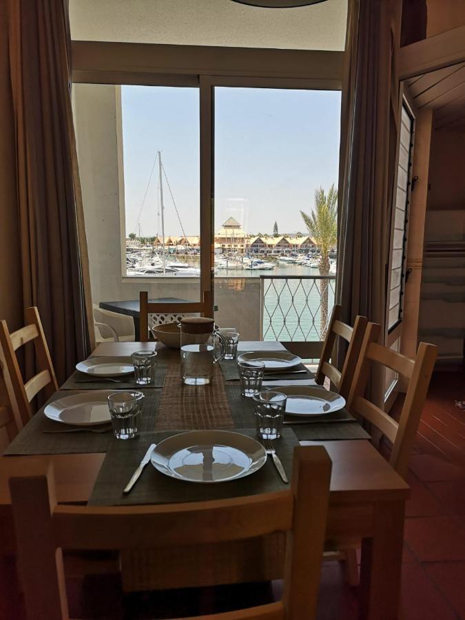 The Marina Plaza Apartment Виламура Экстерьер фото